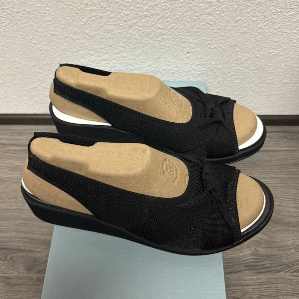 Bzees Bell Bell Slingback Wedge Sandal (WIDE)
